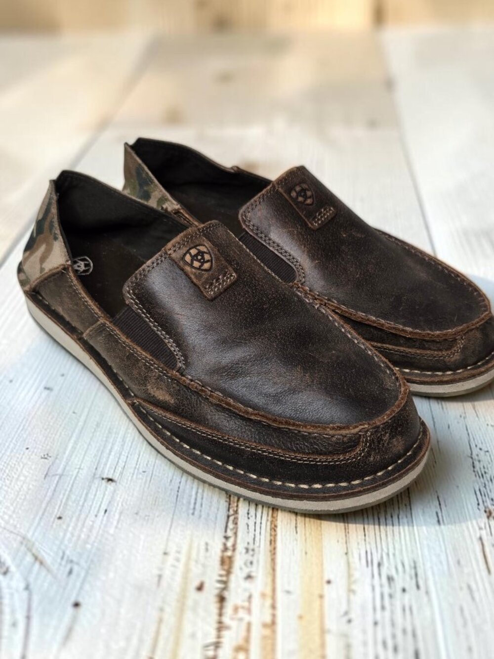 Ariat Cruiser Distressed Leather Slip On Loafers Mens Brown Hunters Camo Back 11